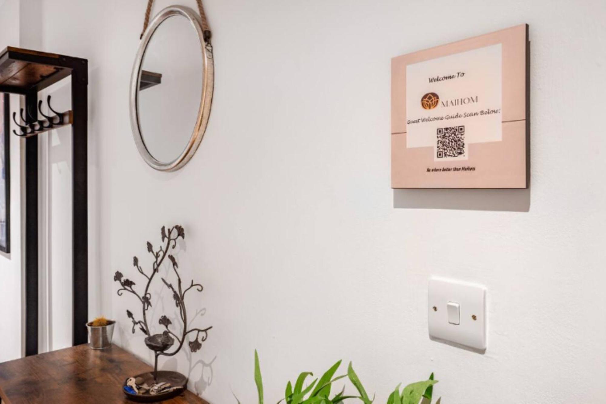 Oriental Suite 2 Bed 2 Bath Netflix And Free Parking, Games- Maihom Birmingham Kültér fotó